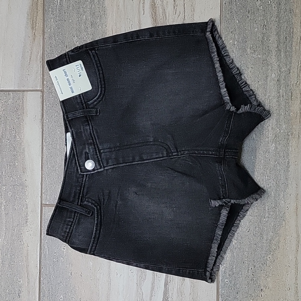 Girl's Black Abercrombie Mini Mom Shorts 11/12